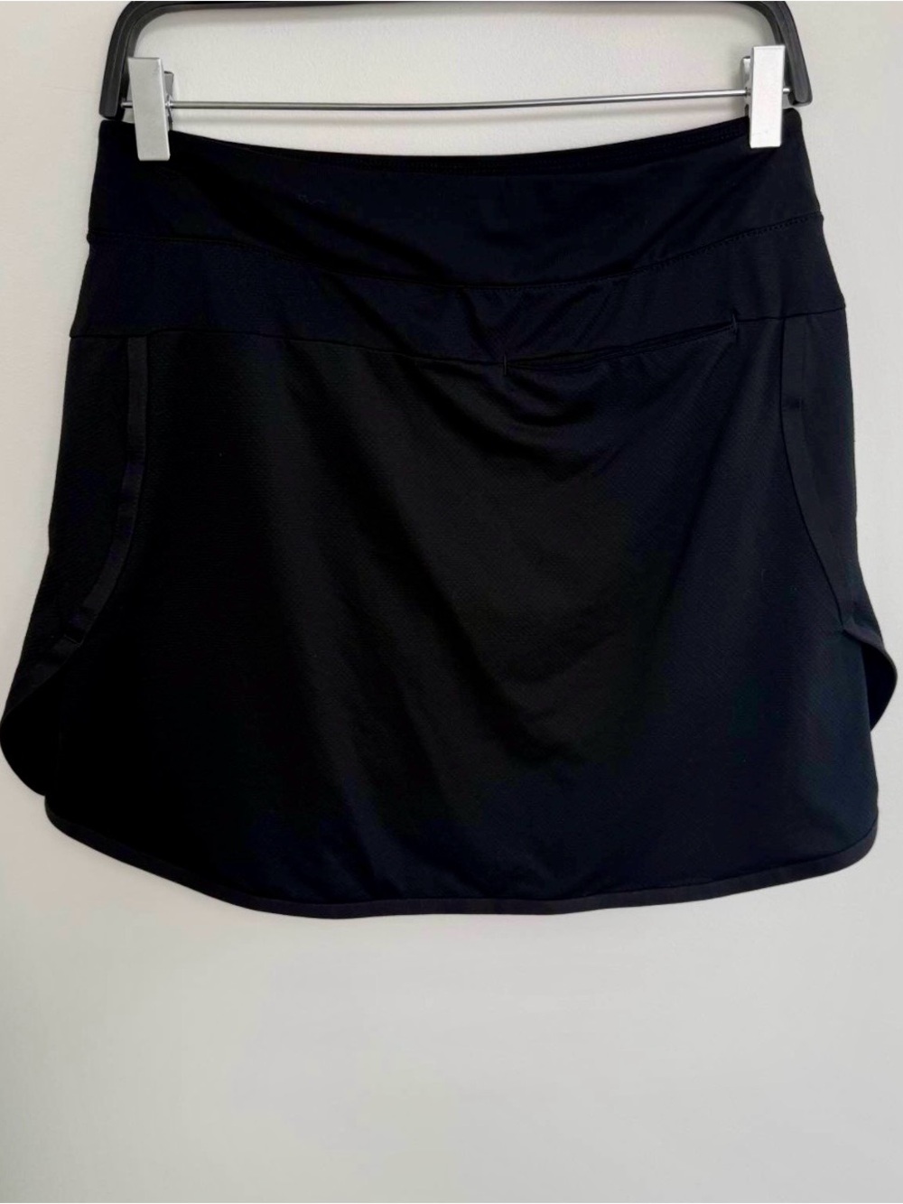 Nike Black Performance Tennis Skirt with Subtle Swoosh - Picture 3 of 6